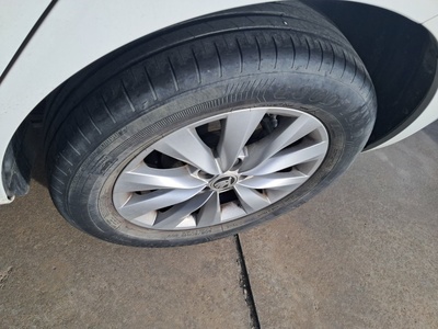 Skoda Kamiq 1.0 TSI Ambition 81 kW (110 CV) 10 Skoda Kamiq 1.0 TSI Ambition 81 kW (110 CV) 10