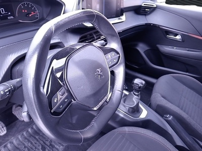 Peugeot 208 BlueHDi 100 Active 75 kW (100 CV) 7 Peugeot 208 BlueHDi 100 Active 75 kW (100 CV) 7