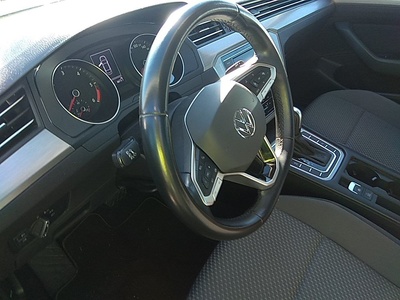 Volkswagen Passat Business 2.0 TDI 90 kW (122 CV) DSG 13 Volkswagen Passat Business 2.0 TDI 90 kW (122 CV) DSG 13