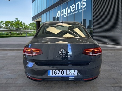 Volkswagen Passat Business 2.0 TDI 90 kW (122 CV) DSG 5 Volkswagen Passat Business 2.0 TDI 90 kW (122 CV) DSG 5