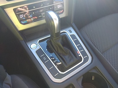 Volkswagen Passat Business 2.0 TDI 90 kW (122 CV) DSG 14 Volkswagen Passat Business 2.0 TDI 90 kW (122 CV) DSG 14