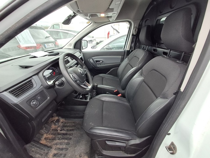 Renault Express Furgon Confort Blue dCi 55 kW (75 CV) Vehículo usado en Madrid Renault Express Furgon Confort Blue dCi 55 kW (75 CV) Vehículo usado en Madrid