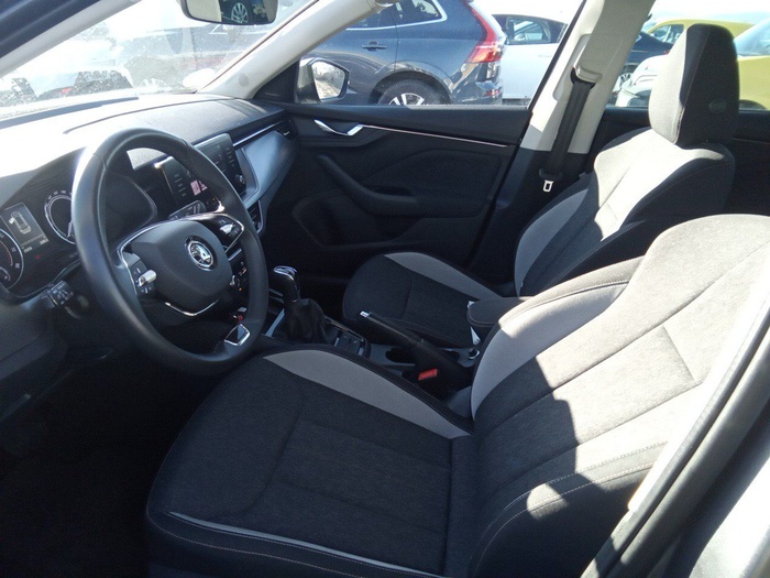 Skoda Kamiq 1.5 TSI Style DSG 110 kW (150 CV) Vehículo usado en Madrid Skoda Kamiq 1.5 TSI Style DSG 110 kW (150 CV) Vehículo usado en Madrid