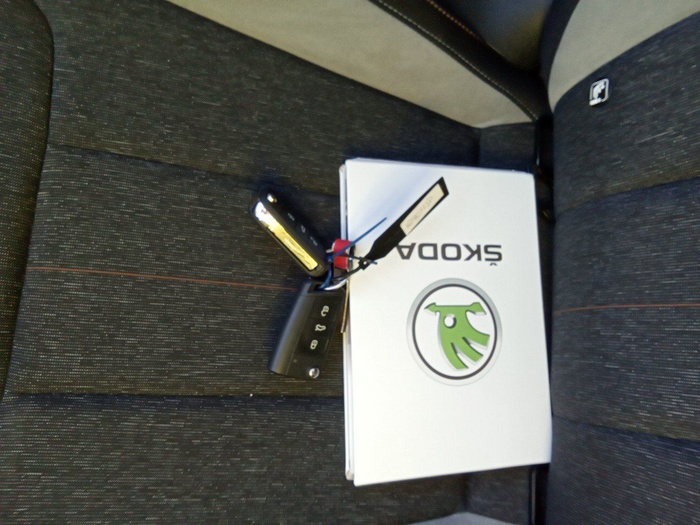 Skoda Kamiq 1.5 TSI Style DSG 110 kW (150 CV) Vehículo usado en Madrid Skoda Kamiq 1.5 TSI Style DSG 110 kW (150 CV) Vehículo usado en Madrid