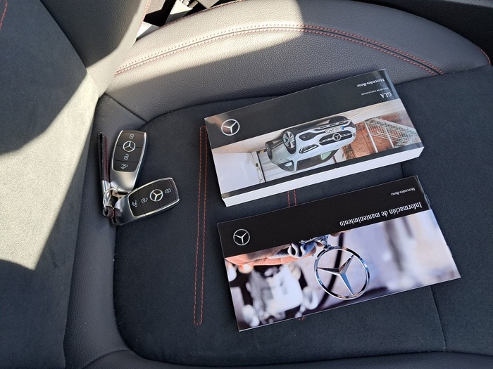 Mercedes-Benz GLA 200 120 kW (163 CV) Vehículo usado en Madrid Mercedes-Benz GLA 200 120 kW (163 CV) Vehículo usado en Madrid