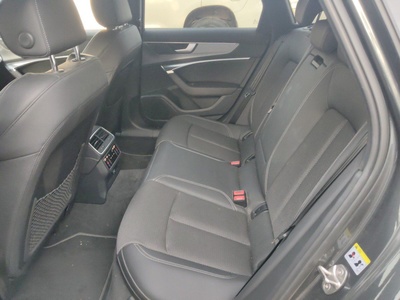 Audi A6 Avant Black Line 45 TDI quattro 180 kW (245 CV) S tronic 9 Audi A6 Avant Black Line 45 TDI quattro 180 kW (245 CV) S tronic 9