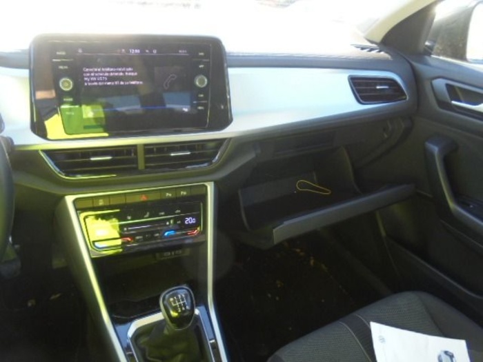 Volkswagen T-Roc Life 2.0 TDI 85 kW (115 CV) Vehículo usado en Madrid Volkswagen T-Roc Life 2.0 TDI 85 kW (115 CV) Vehículo usado en Madrid