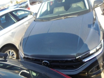 Volkswagen T-Roc Life 2.0 TDI 85 kW (115 CV) 2 Volkswagen T-Roc Life 2.0 TDI 85 kW (115 CV) 2