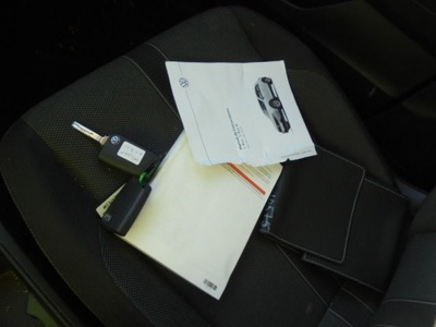 Volkswagen T-Roc Life 2.0 TDI 85 kW (115 CV) 9 Volkswagen T-Roc Life 2.0 TDI 85 kW (115 CV) 9