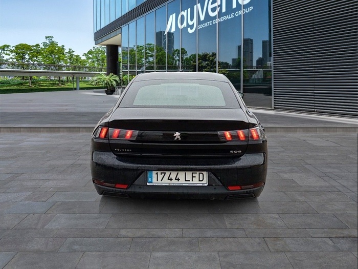 Peugeot 508 BlueHDi 130 S&S Business Line 96 kW (130 CV) Vehículo usado en Madrid Peugeot 508 BlueHDi 130 S&S Business Line 96 kW (130 CV) Vehículo usado en Madrid