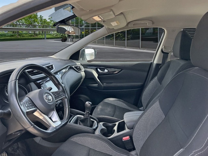 Nissan Qashqai dCi 85 Acenta 85 kW (115 CV) Vehículo usado en Madrid Nissan Qashqai dCi 85 Acenta 85 kW (115 CV) Vehículo usado en Madrid