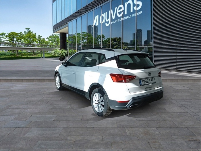 SEAT Arona 1.0 TSI Reference 70 kW (95 CV) Vehículo usado en Madrid SEAT Arona 1.0 TSI Reference 70 kW (95 CV) Vehículo usado en Madrid