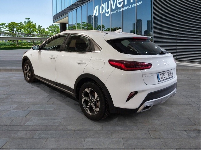 Kia XCeed 1.0 T-GDi Drive 88 kW (120 CV) Vehículo usado en Madrid Kia XCeed 1.0 T-GDi Drive 88 kW (120 CV) Vehículo usado en Madrid