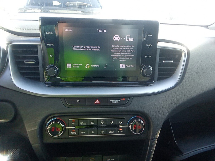 Kia XCeed 1.0 T-GDi Drive 88 kW (120 CV) Vehículo usado en Madrid Kia XCeed 1.0 T-GDi Drive 88 kW (120 CV) Vehículo usado en Madrid