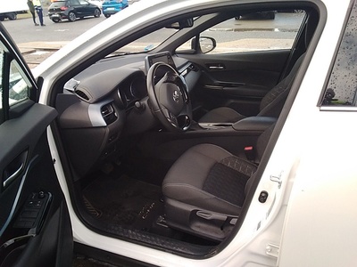 Toyota C-HR 180H Advance 135 kW (184 CV) 14 Toyota C-HR 180H Advance 135 kW (184 CV) 14