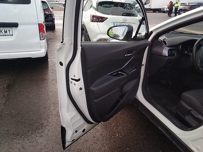 Toyota C-HR 180H Advance 135 kW (184 CV) 11 Toyota C-HR 180H Advance 135 kW (184 CV) 11