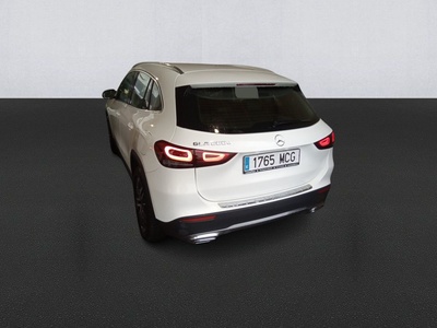 Mercedes-Benz GLA 200 D 110 kW (150 CV) 6 Mercedes-Benz GLA 200 D 110 kW (150 CV) 6