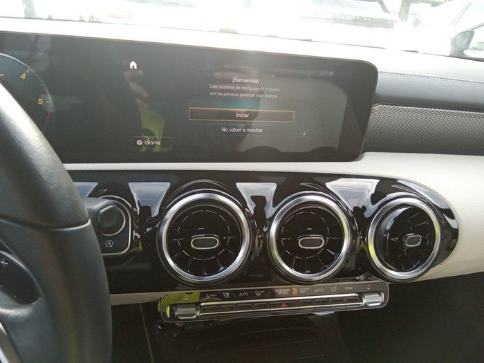 Mercedes-Benz CLA 220 d 140 kW (190 CV) Vehículo usado en Madrid Mercedes-Benz CLA 220 d 140 kW (190 CV) Vehículo usado en Madrid