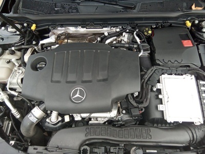 Mercedes-Benz CLA 220 d 140 kW (190 CV) 14 Mercedes-Benz CLA 220 d 140 kW (190 CV) 14