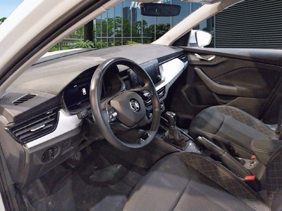 Skoda Kamiq 1.0 TSI Ambition DSG 81 kW (110 CV) 7 Skoda Kamiq 1.0 TSI Ambition DSG 81 kW (110 CV) 7