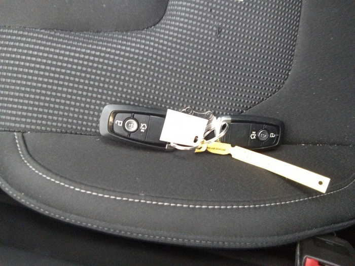 Ford Mondeo SportBreak 2.0 Híbrido Hev Titanium AT 138 kW (187 CV) Vehículo usado en Madrid Ford Mondeo SportBreak 2.0 Híbrido Hev Titanium AT 138 kW (187 CV) Vehículo usado en Madrid