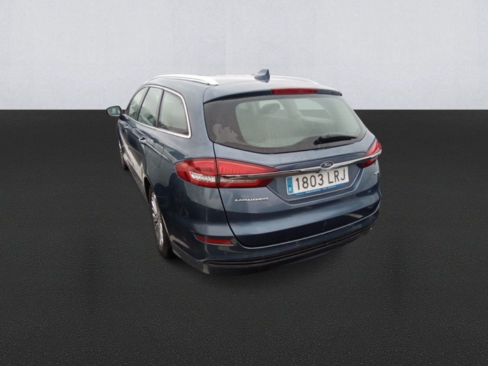 Ford Mondeo SportBreak 2.0 Híbrido Hev Titanium AT 138 kW (187 CV) Vehículo usado en Madrid Ford Mondeo SportBreak 2.0 Híbrido Hev Titanium AT 138 kW (187 CV) Vehículo usado en Madrid