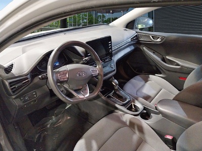 Hyundai Ioniq 1.6 GDI HEV Klass DCT 104 kW (141 CV) 7 Hyundai Ioniq 1.6 GDI HEV Klass DCT 104 kW (141 CV) 7