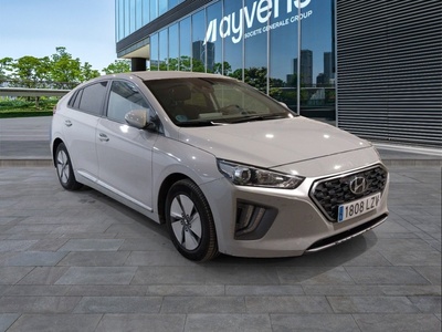 Hyundai Ioniq 1.6 GDI HEV Klass DCT 104 kW (141 CV) 3 Hyundai Ioniq 1.6 GDI HEV Klass DCT 104 kW (141 CV) 3