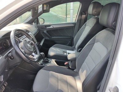 Volkswagen Tiguan R-Line 1.5 TSI 110 kW (150 CV) DSG 14 Volkswagen Tiguan R-Line 1.5 TSI 110 kW (150 CV) DSG 14