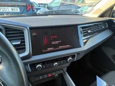 Audi A1 Sportback Adrenalin 25 TFSI 70 kW (95 CV) 15 Audi A1 Sportback Adrenalin 25 TFSI 70 kW (95 CV) 15