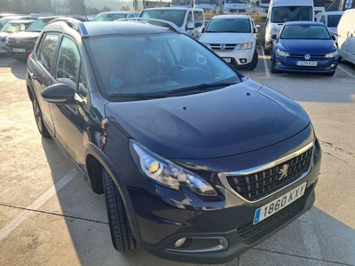 Peugeot 2008 BlueHDi 100 Signature 73 kW (100 CV) 3 Peugeot 2008 BlueHDi 100 Signature 73 kW (100 CV) 3