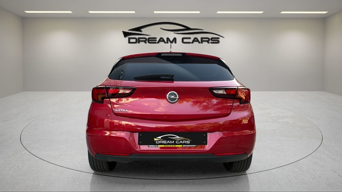 Opel Astra 1.2 Turbo SHL GS Line 81 kW (110 CV) Vehículo usado en Madrid Opel Astra 1.2 Turbo SHL GS Line 81 kW (110 CV) Vehículo usado en Madrid