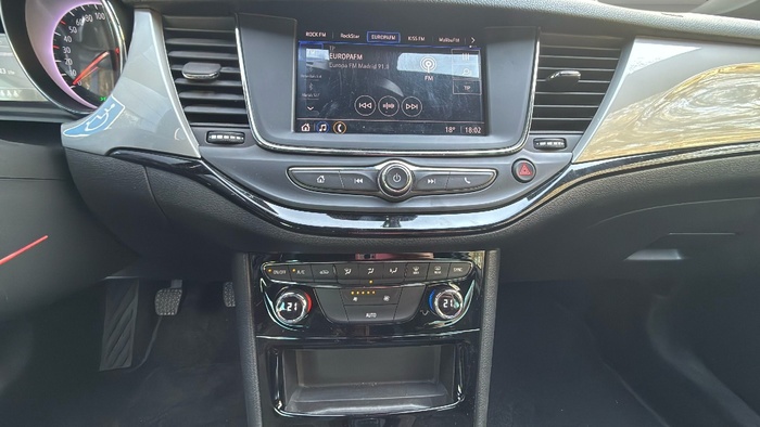 Opel Astra 1.2 Turbo SHL GS Line 81 kW (110 CV) Vehículo usado en Madrid Opel Astra 1.2 Turbo SHL GS Line 81 kW (110 CV) Vehículo usado en Madrid