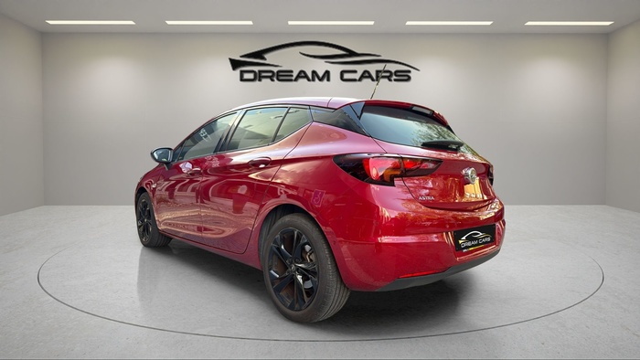 Opel Astra 1.2 Turbo SHL GS Line 81 kW (110 CV) Vehículo usado en Madrid Opel Astra 1.2 Turbo SHL GS Line 81 kW (110 CV) Vehículo usado en Madrid