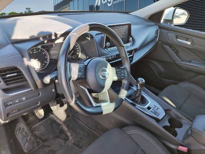 Nissan Qashqai DIG-T 140 mHEV Acenta 4x2 103 kW (140 CV) 14 Nissan Qashqai DIG-T 140 mHEV Acenta 4x2 103 kW (140 CV) 14