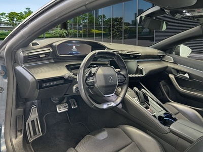 Peugeot 508 Hybrid 225 GT e-EAT8 165 kW (225 CV) 7 Peugeot 508 Hybrid 225 GT e-EAT8 165 kW (225 CV) 7