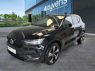 Volvo XC40 T5 Twin Recharge R-Design Auto 193 kW (262 CV) 1 Volvo XC40 T5 Twin Recharge R-Design Auto 193 kW (262 CV) 1