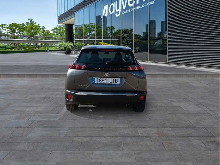 Peugeot 2008 BlueHDi 110 S&S Active Pack 81 kW (110 CV) Vehículo usado en Madrid Peugeot 2008 BlueHDi 110 S&S Active Pack 81 kW (110 CV) Vehículo usado en Madrid