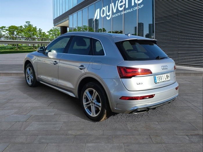 Audi Q5 TFSIe S Line 50 quattro-ultra 220 kW (299 CV) S tronic Vehículo usado en Madrid Audi Q5 TFSIe S Line 50 quattro-ultra 220 kW (299 CV) S tronic Vehículo usado en Madrid