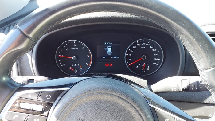 Kia Sportage 1.6 MHEV Business 4x4 100 kW (136 CV) Vehículo usado en Madrid Kia Sportage 1.6 MHEV Business 4x4 100 kW (136 CV) Vehículo usado en Madrid