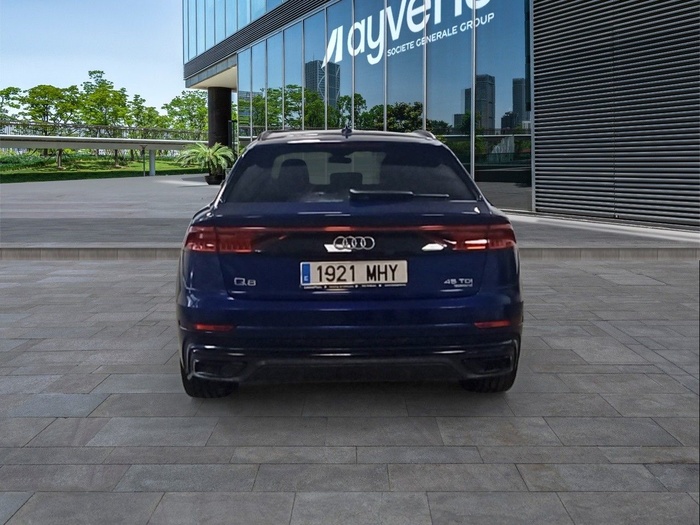 Audi Q8 S line 45 TDI quattro 170 kW (231 CV) tiptronic Vehículo usado en Madrid Audi Q8 S line 45 TDI quattro 170 kW (231 CV) tiptronic Vehículo usado en Madrid