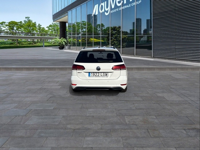 Volkswagen Golf Variant Advance 1.6 TDI 85 kW (115 CV) Vehículo usado en Madrid Volkswagen Golf Variant Advance 1.6 TDI 85 kW (115 CV) Vehículo usado en Madrid