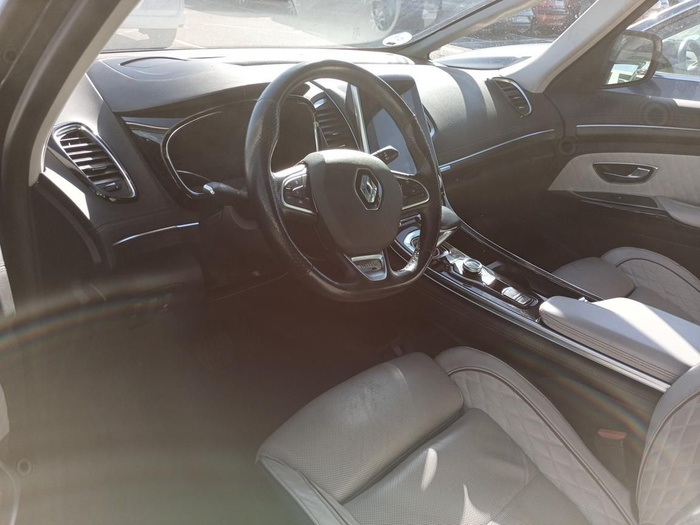 Renault Espace Initiale Paris Blue dCi 139 kW (190 CV) EDC Vehículo usado en Madrid Renault Espace Initiale Paris Blue dCi 139 kW (190 CV) EDC Vehículo usado en Madrid