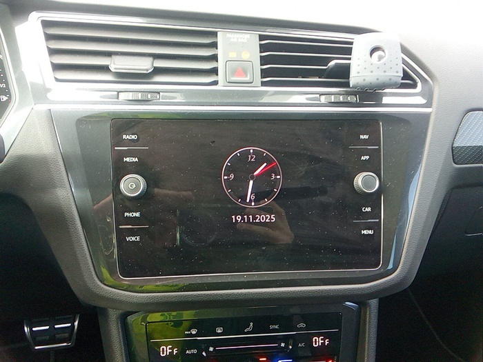 Volkswagen Tiguan R-Line 2.0 TDI 110 kW (150 CV) DSG Vehículo usado en Madrid Volkswagen Tiguan R-Line 2.0 TDI 110 kW (150 CV) DSG Vehículo usado en Madrid