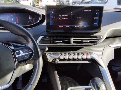 Peugeot 3008 BlueHDi 130 S&S Active Pack 96 kW (130 CV) 11 Peugeot 3008 BlueHDi 130 S&S Active Pack 96 kW (130 CV) 11