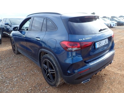 Mercedes-Benz GLA 200 d 110 kW (150 CV) 2 Mercedes-Benz GLA 200 d 110 kW (150 CV) 2