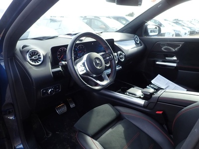 Mercedes-Benz GLA 200 d 110 kW (150 CV) 5 Mercedes-Benz GLA 200 d 110 kW (150 CV) 5