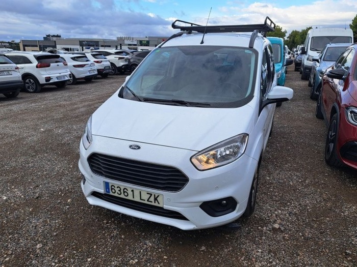 Ford Tourneo Courier 1.5 TDCi Titanium 74 kW (100 CV) Vehículo usado en Madrid - 1 Ford Tourneo Courier 1.5 TDCi Titanium 74 kW (100 CV) Vehículo usado en Madrid - 1