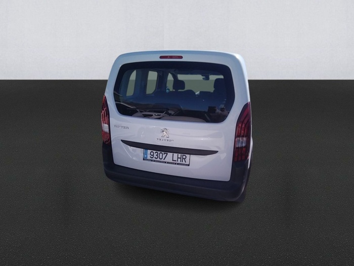 Peugeot Rifter BlueHDi 100 S&S Access Standard 73 kW (100 CV) Vehículo usado en Madrid - 5 Peugeot Rifter BlueHDi 100 S&S Access Standard 73 kW (100 CV) Vehículo usado en Madrid - 5
