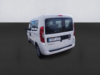 Fiat Dobló Cargo 1.6 Multijet SX 77 kW (105 CV) 6 Fiat Dobló Cargo 1.6 Multijet SX 77 kW (105 CV) 6